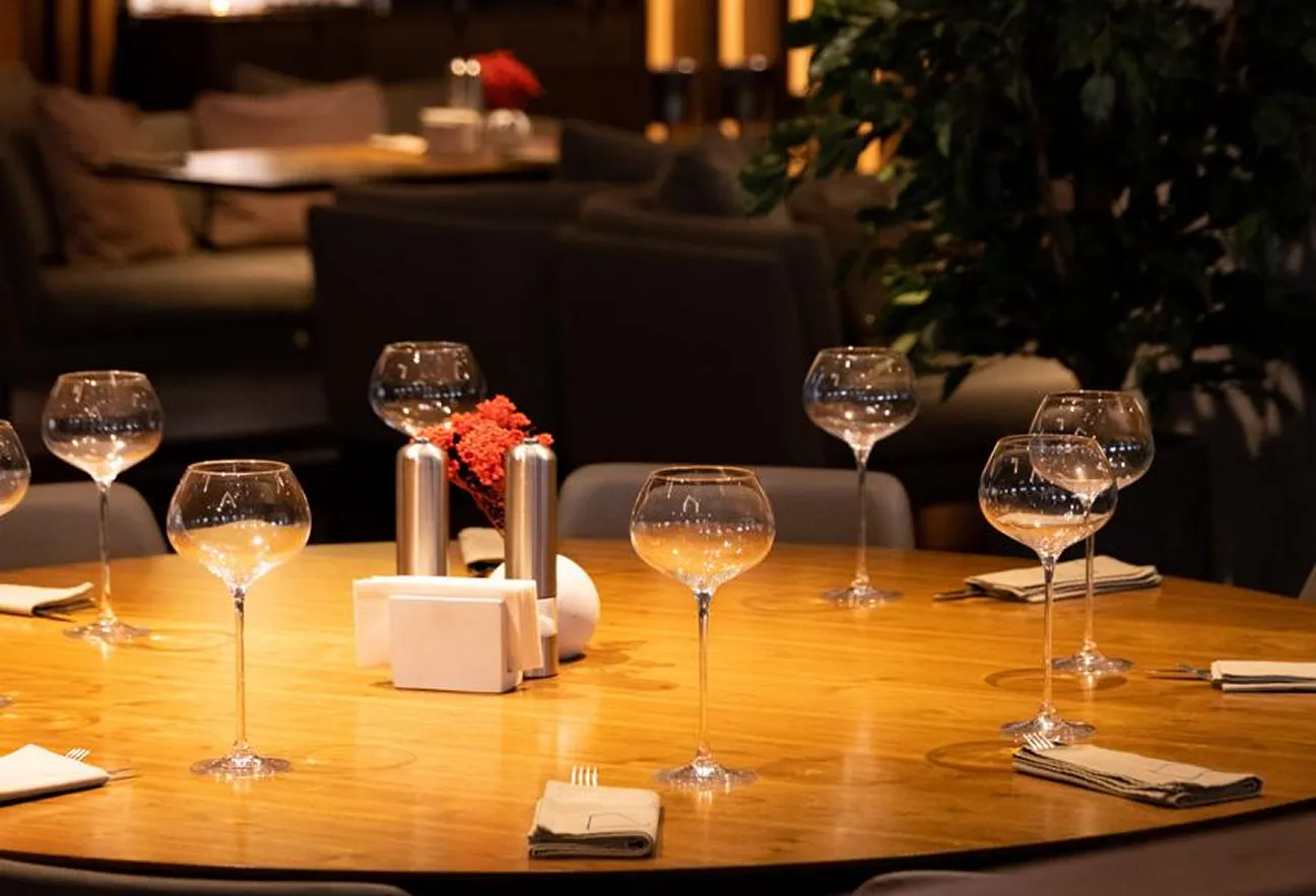 Семейный ресторан "Мед"