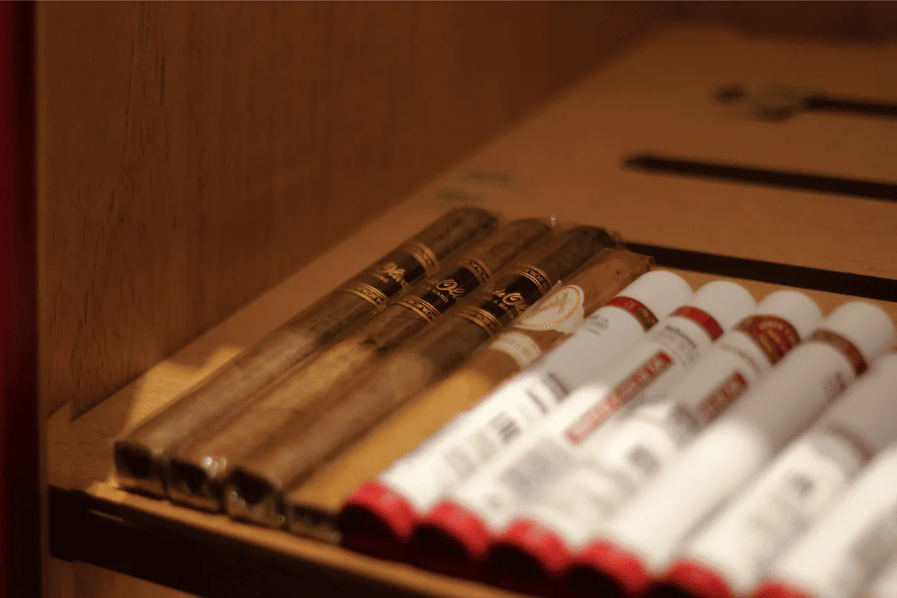 Сигарный лаунж