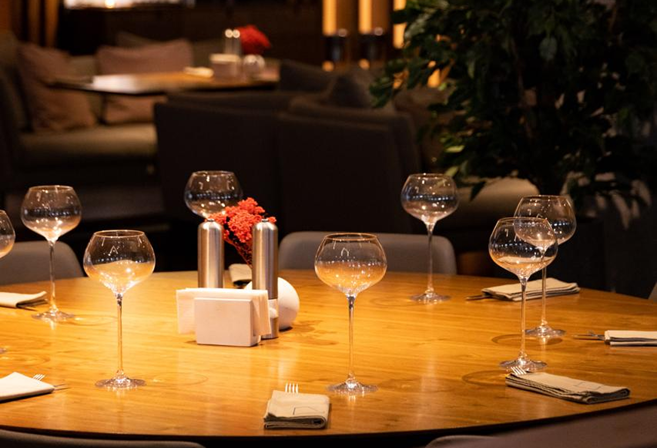 Семейный ресторан "Мед"